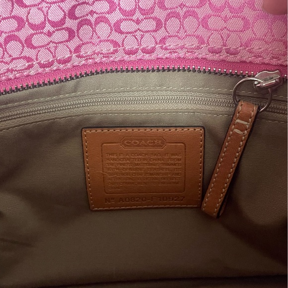 Vintage Coach #F10927 Signature Soho Purse PINK RARE - Picture 7 of 10